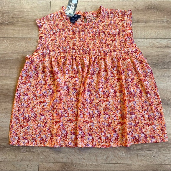 NWT Papillon Blouse Ditsy floral ruffle sleeves smocked chest XXL - Picture 8 of 10